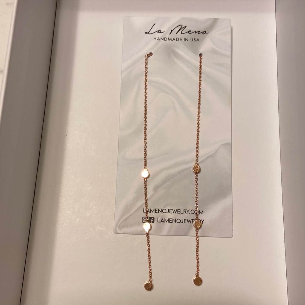 La Meno Rose Gold Treasure Earings